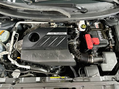 Used 2025 Nissan Rogue SV AWD/4WD image 32