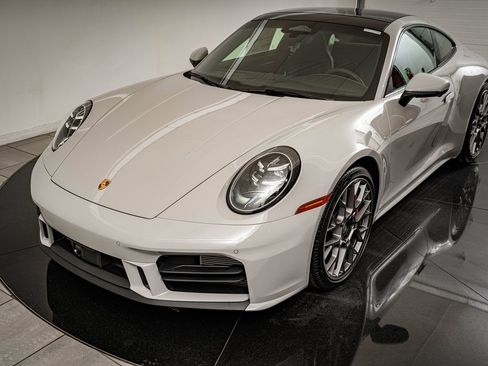 New 2026 Porsche 911 Carrera 4S image 16