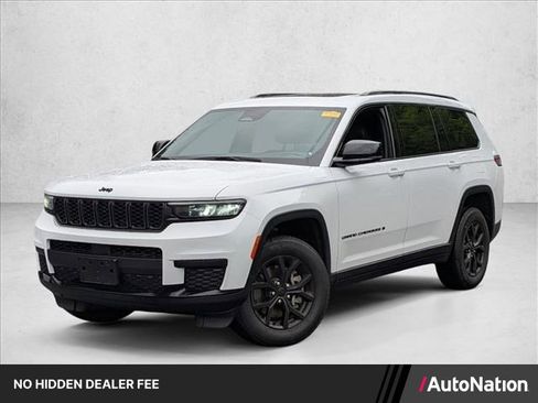 Used 2025 Jeep Grand Cherokee L Altitude AWD/4WD image 1