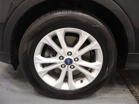 Used 2018 Ford Escape SEL image 25