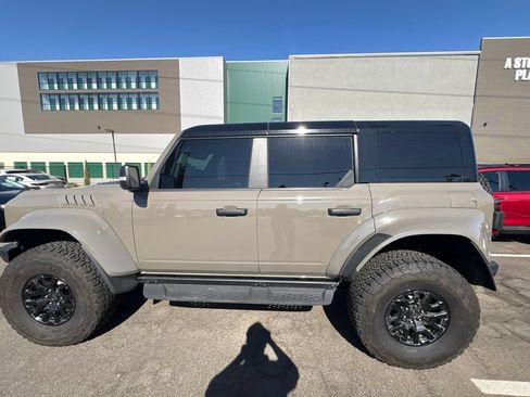 Used 2025 Ford Bronco Raptor w/ Interior Carbon Fiber Pack AWD/4WD image 10