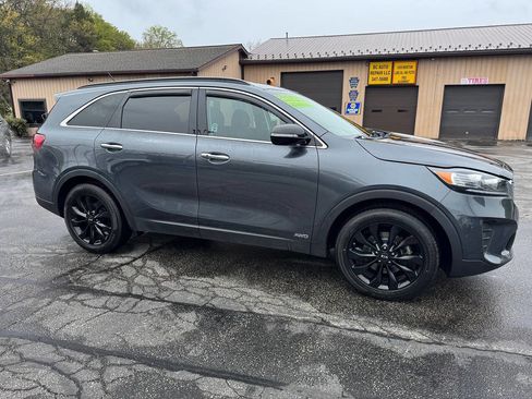 Used 2020 Kia Sorento S AWD/4WD image 3