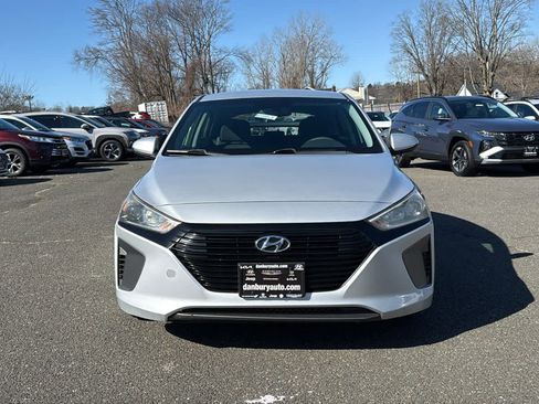 Used 2018 Hyundai Ioniq Blue image 2