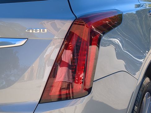 Used 2025 Cadillac XT5 Premium Luxury image 37