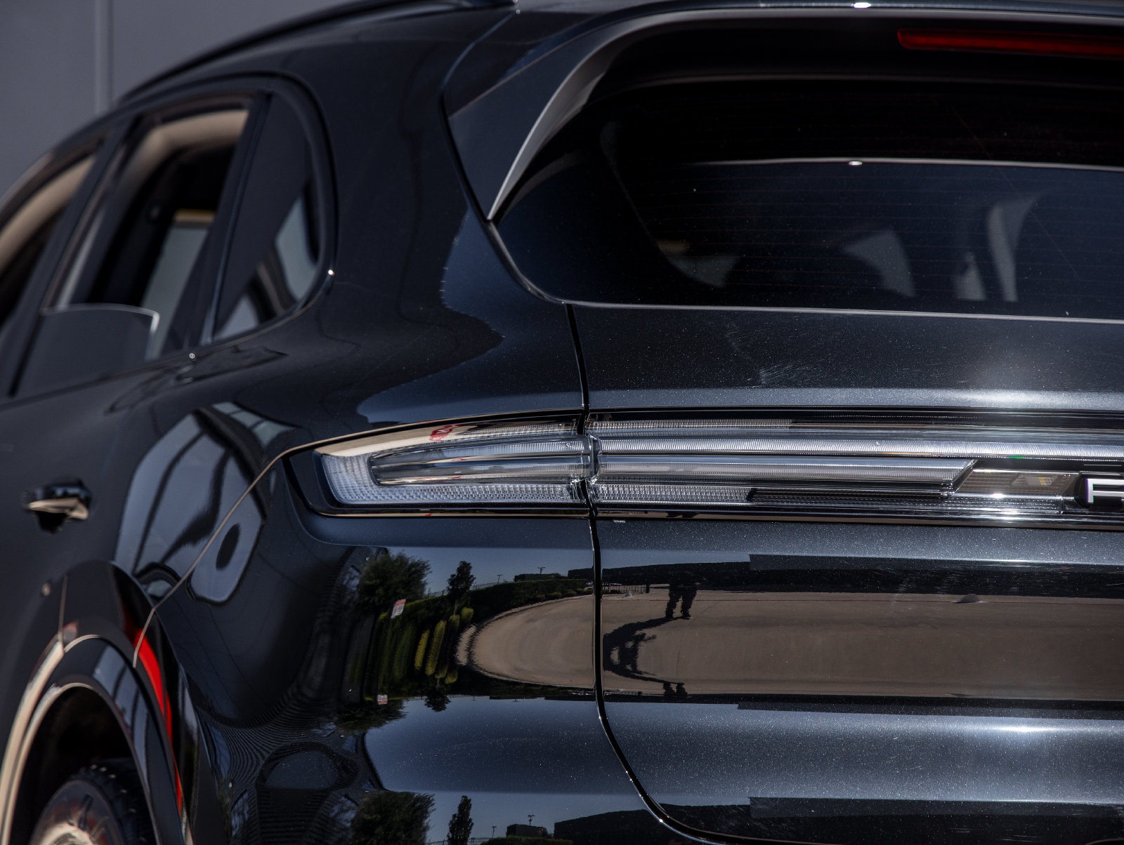Certified 2026 Porsche Cayenne AWD/4WD image 14