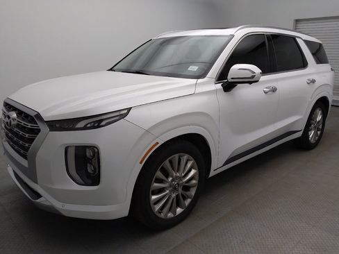 Used 2020 Hyundai Palisade Limited FWD image 2