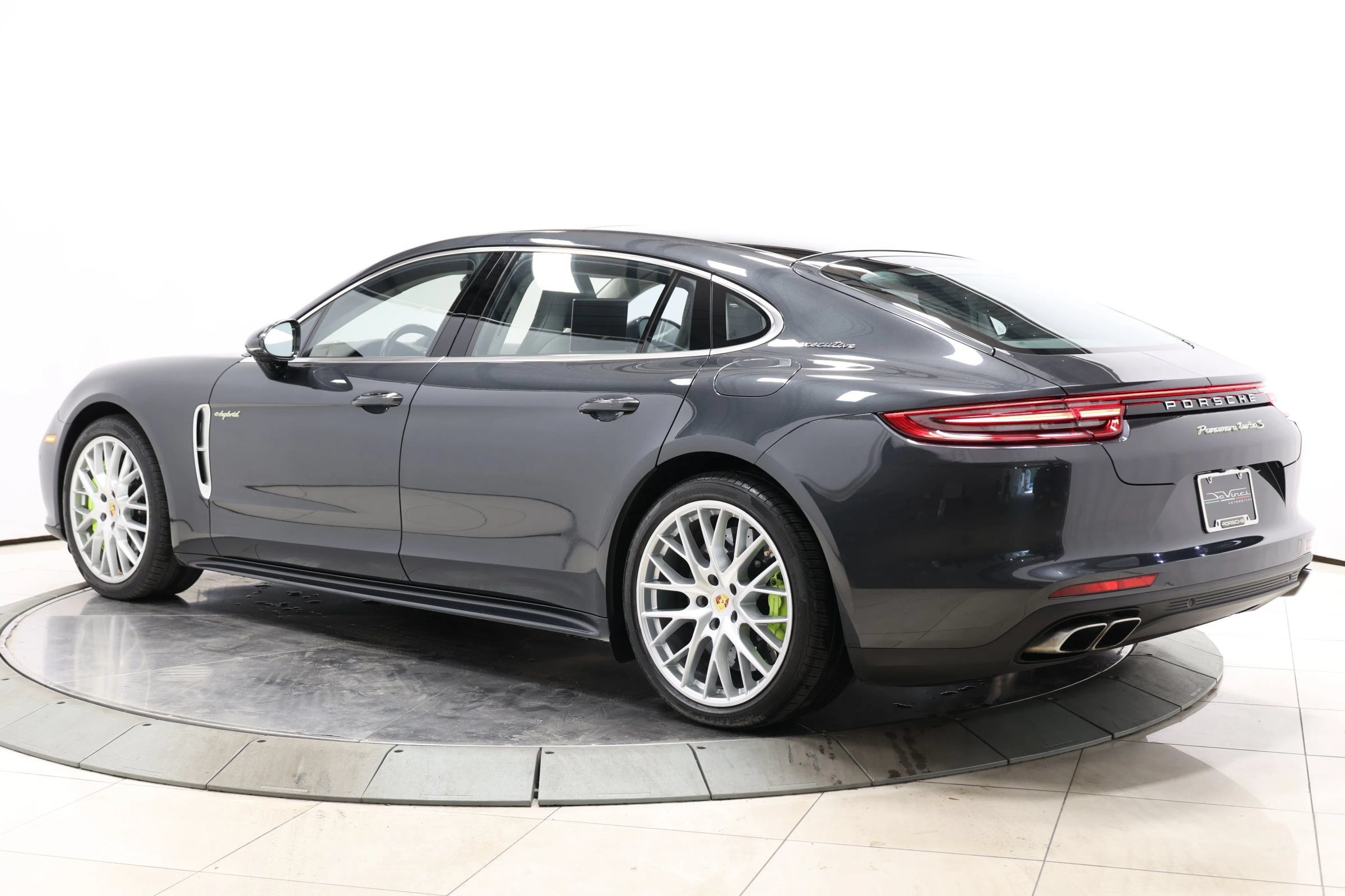 Used 2018 Porsche Panamera Turbo S Executive w/ Assistance Package AWD/4WD image 77