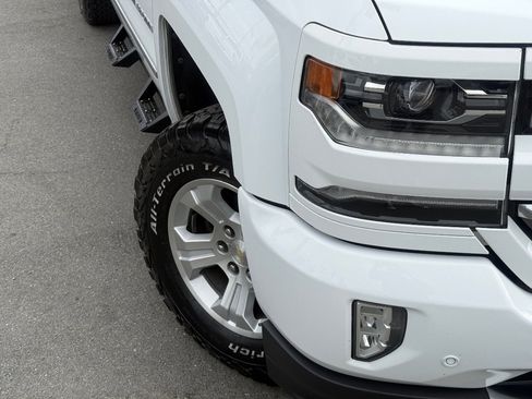 Used 2017 Chevrolet Silverado 1500 LTZ Z71 w/ LTZ Plus Package AWD/4WD image 3