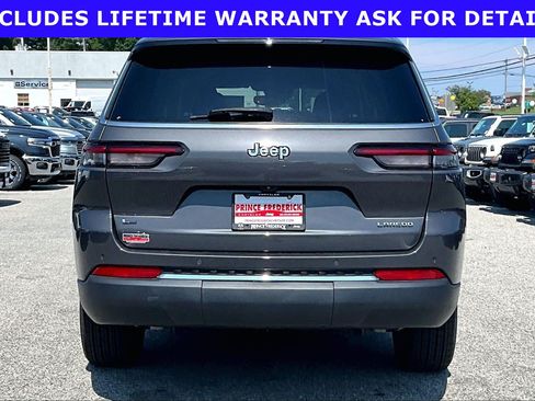 Used 2022 Jeep Grand Cherokee L Laredo w/ Luxury Tech Group I RWD image 4
