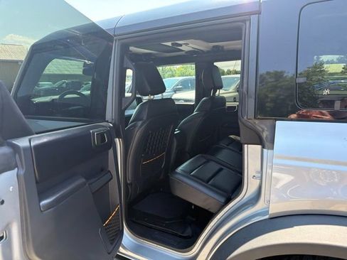 Used 2024 Ford Bronco Badlands AWD/4WD image 44