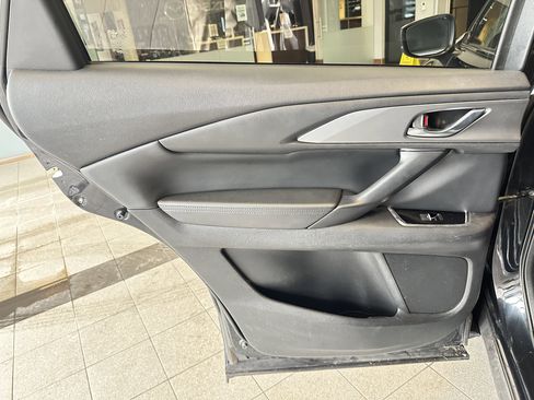 Used 2016 MAZDA CX-9 Touring image 27