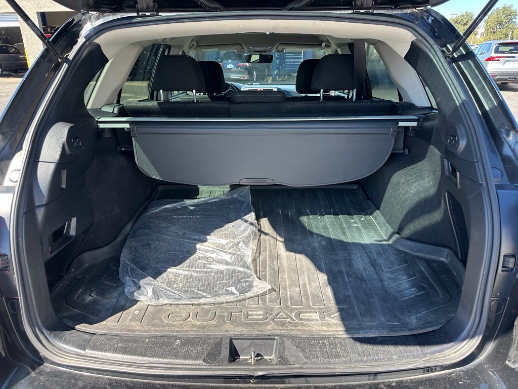 Used 2019 Subaru Outback 2.5i AWD/4WD image 4