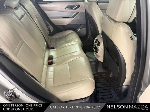 Used 2018 Land Rover Range Rover Velar R-Dynamic HSE AWD/4WD image 42