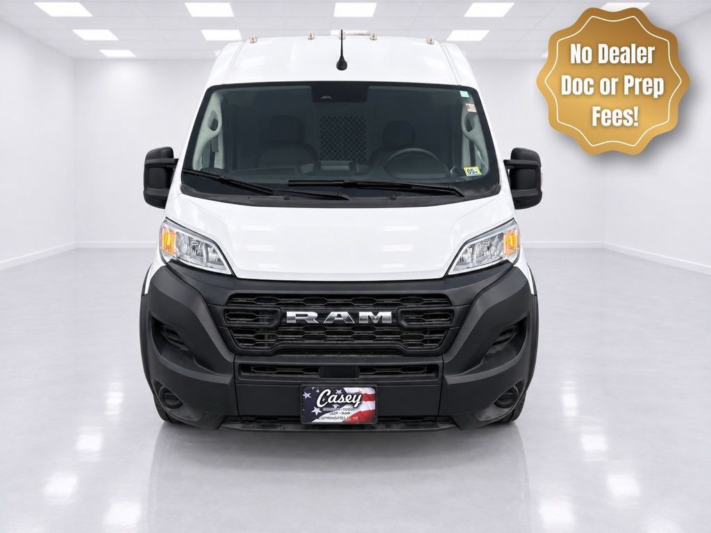 Used 2025 RAM ProMaster 2500 FWD image 2