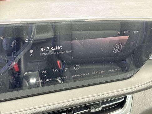 Used 2026 Buick Envista Sport Touring w/ Convenience II Package FWD image 28