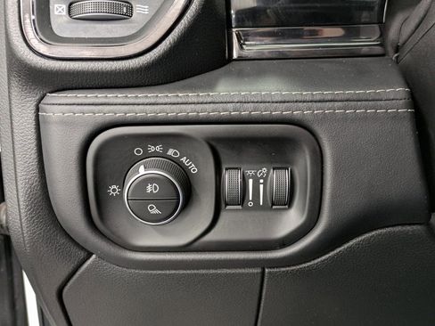 Used 2025 RAM 3500 Limited image 24