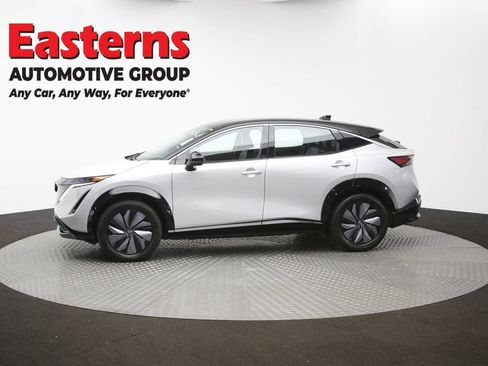 Used 2023 Nissan Ariya FWD image 57