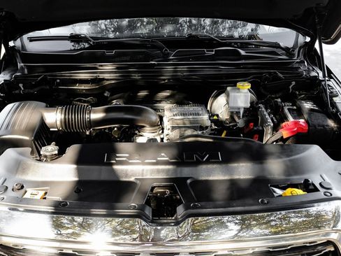 Used 2022 RAM 1500 Limited image 65