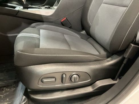 New 2025 Chevrolet Blazer LT w/ Driver Confidence Package image 10