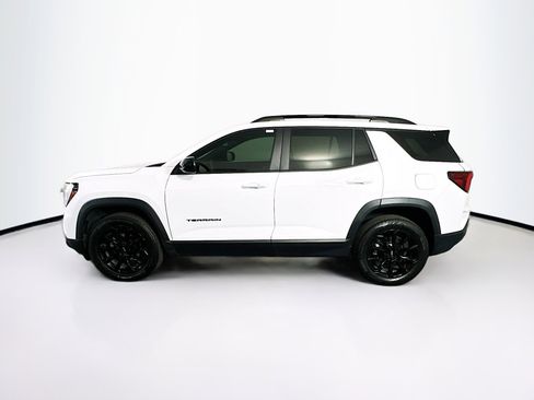 Used 2025 GMC Terrain Elevation w/ Elevation Premium Package AWD/4WD image 4