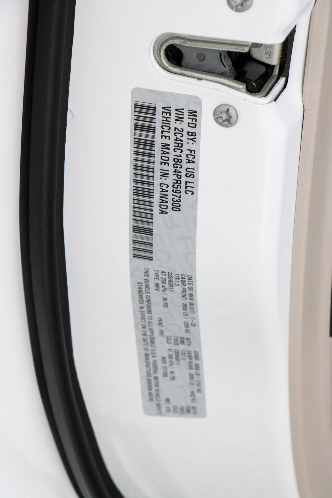 Used 2023 Chrysler Pacifica Touring-L FWD image 33