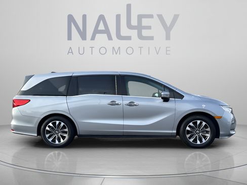 Used 2023 Honda Odyssey EX-L image 6