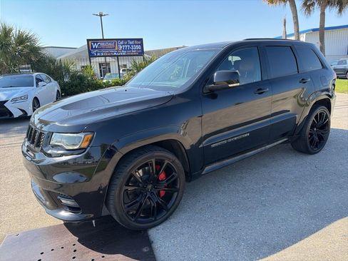 Used 2017 Jeep Grand Cherokee SRT w/ Trailer Tow Group IV image 6