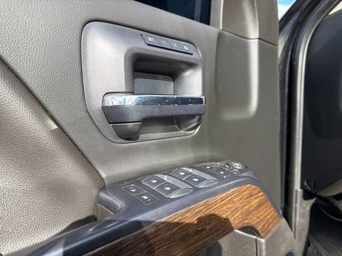 Used 2019 GMC Sierra 3500 Denali AWD/4WD image 25