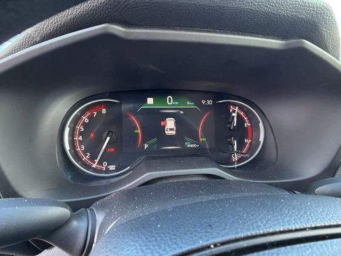 Used 2024 Toyota RAV4 XLE image 21