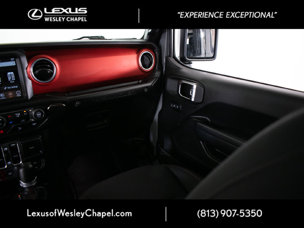 Used 2018 Jeep Wrangler Unlimited Rubicon AWD/4WD image 18