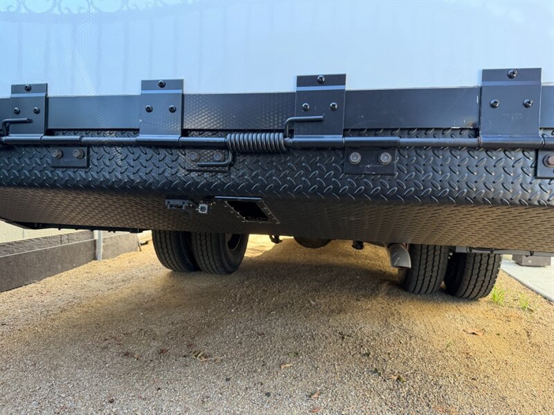Used 2023 Mercedes-Benz Sprinter 3500 image 15