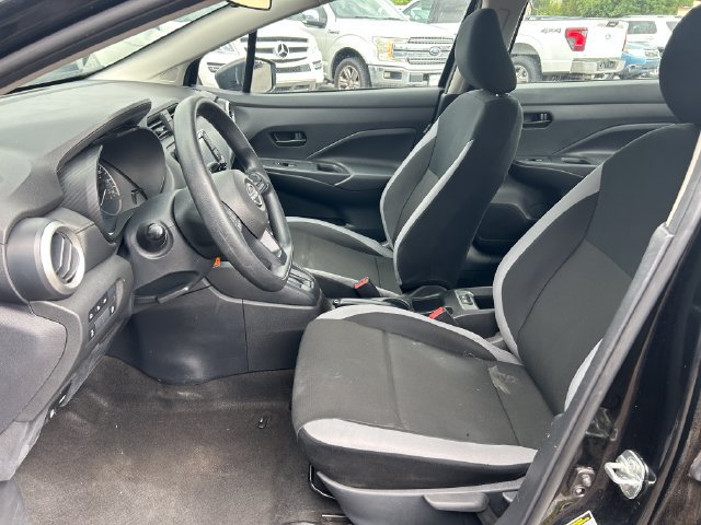 Used 2025 Nissan Versa S FWD image 24