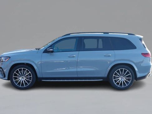 New 2026 Mercedes-Benz GLS 580 4MATIC image 8