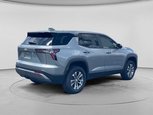 New 2027 Chevrolet Equinox LT w/ Safety and Technology Package FWD image 7