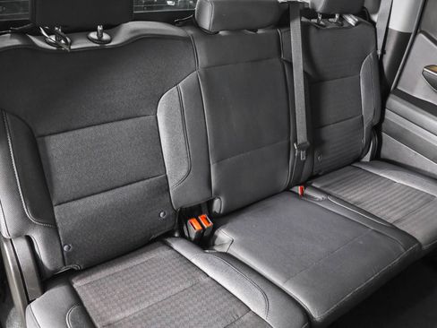 Used 2023 Chevrolet Silverado 1500 LT image 40