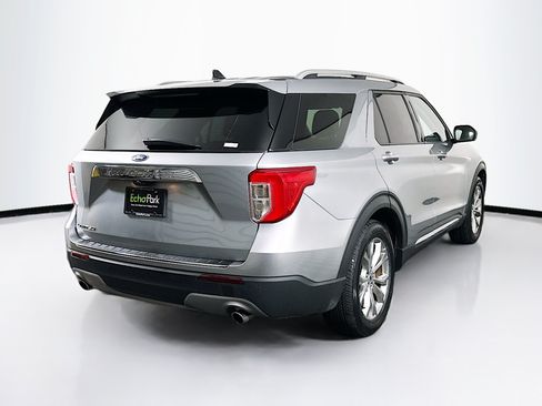 Used 2024 Ford Explorer Limited RWD image 9
