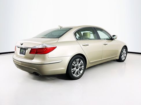 Used 2010 Hyundai Genesis 3.8 w/ Technology Pkg 4 image 9