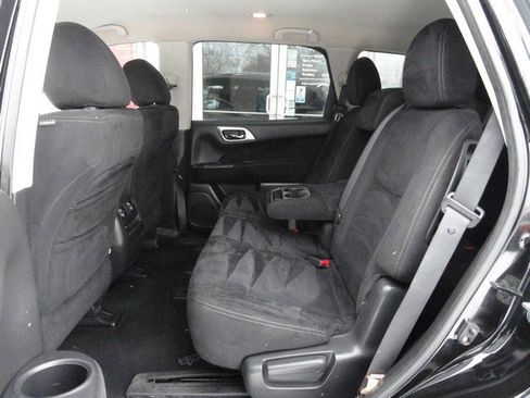 Used 2013 Nissan Pathfinder SV image 11