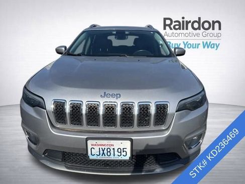 Used 2019 Jeep Cherokee Limited AWD/4WD image 2
