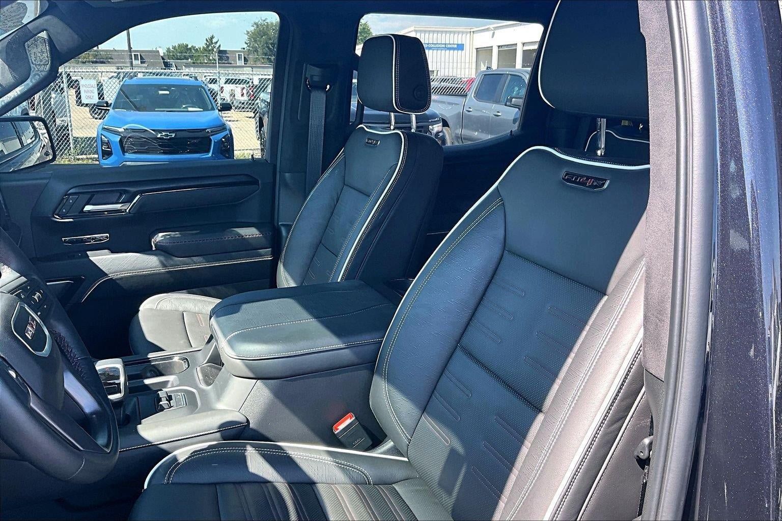 Used 2026 GMC Sierra 1500 AT4X AWD/4WD image 23