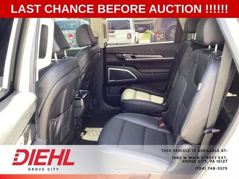 Used 2023 Kia Telluride S w/ S Sunroof Package AWD/4WD image 16