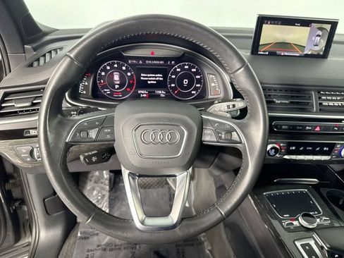 Used 2018 Audi Q7 3.0T Prestige AWD/4WD image 11