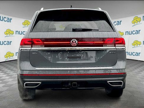 New 2026 Volkswagen Atlas SEL image 6