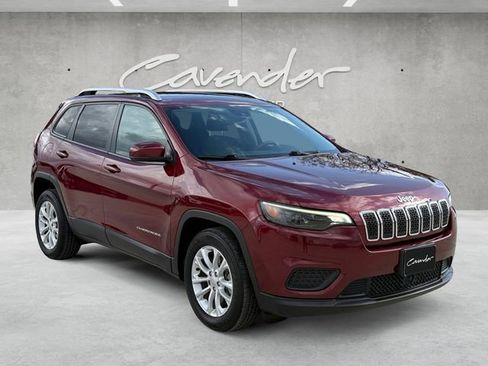 Used 2021 Jeep Cherokee Latitude image 2