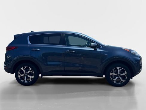 Used 2021 Kia Sportage LX w/ LX AWD Popular Package image 3