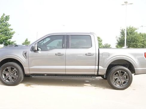 Used 2023 Ford F150 Lariat AWD/4WD image 6