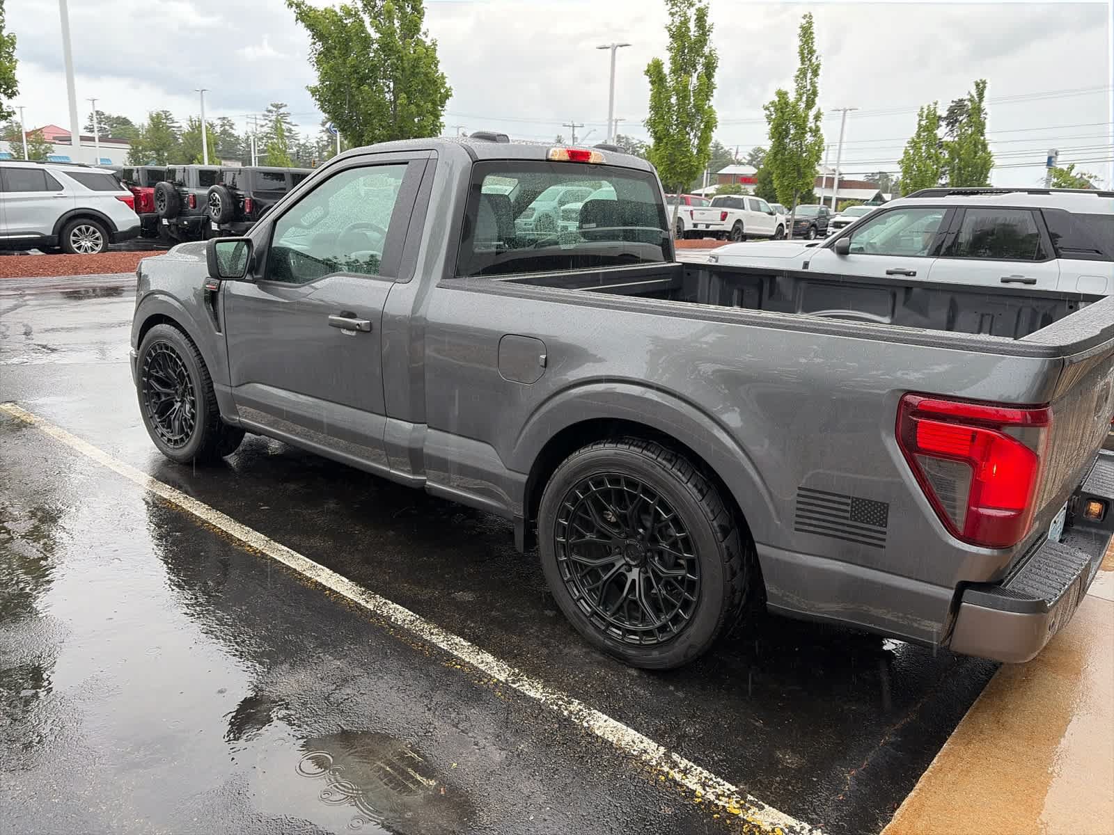 Used 2025 Ford F150 XL AWD/4WD image 2