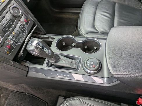 Certified 2018 Ford Explorer XLT w/ Equipment Group 202A image 14