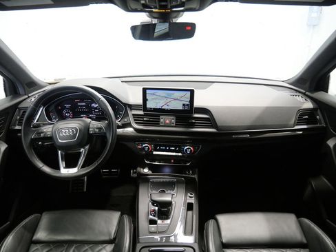 Used 2018 Audi SQ5 Prestige w/ Prestige Package image 16