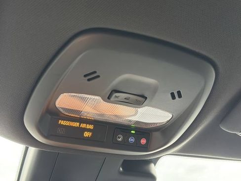 Certified 2025 Chevrolet Trax RS w/ Driver Confidence Package FWD image 24